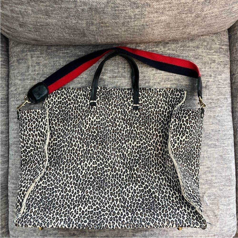Clare V. Simple Suede Tote in Mini Cat With Convertible
Removable Strap